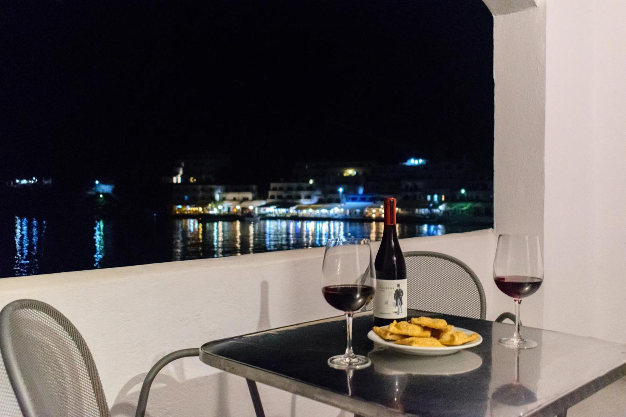 Hotel Kyma Loutro Exteriér fotografie